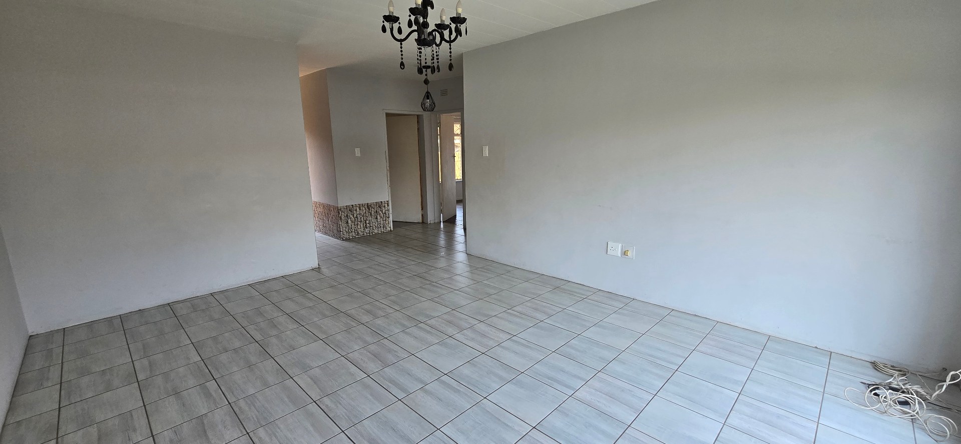Neat 2 Bedroom Unit with Carport in Rynfield
