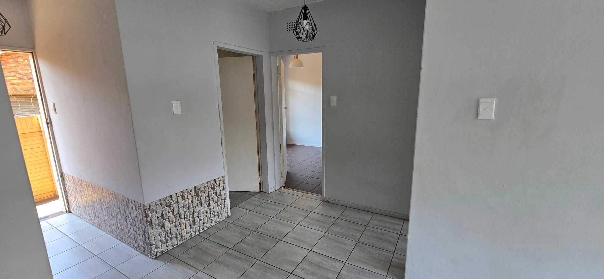 Neat 2 Bedroom Unit with Carport in Rynfield