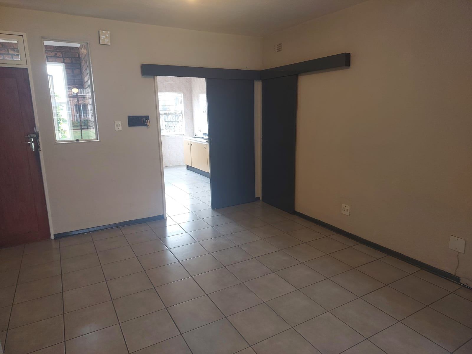 2-Bedroom Ground Floor Apartment for Sale in Howick Gardens, Northmead