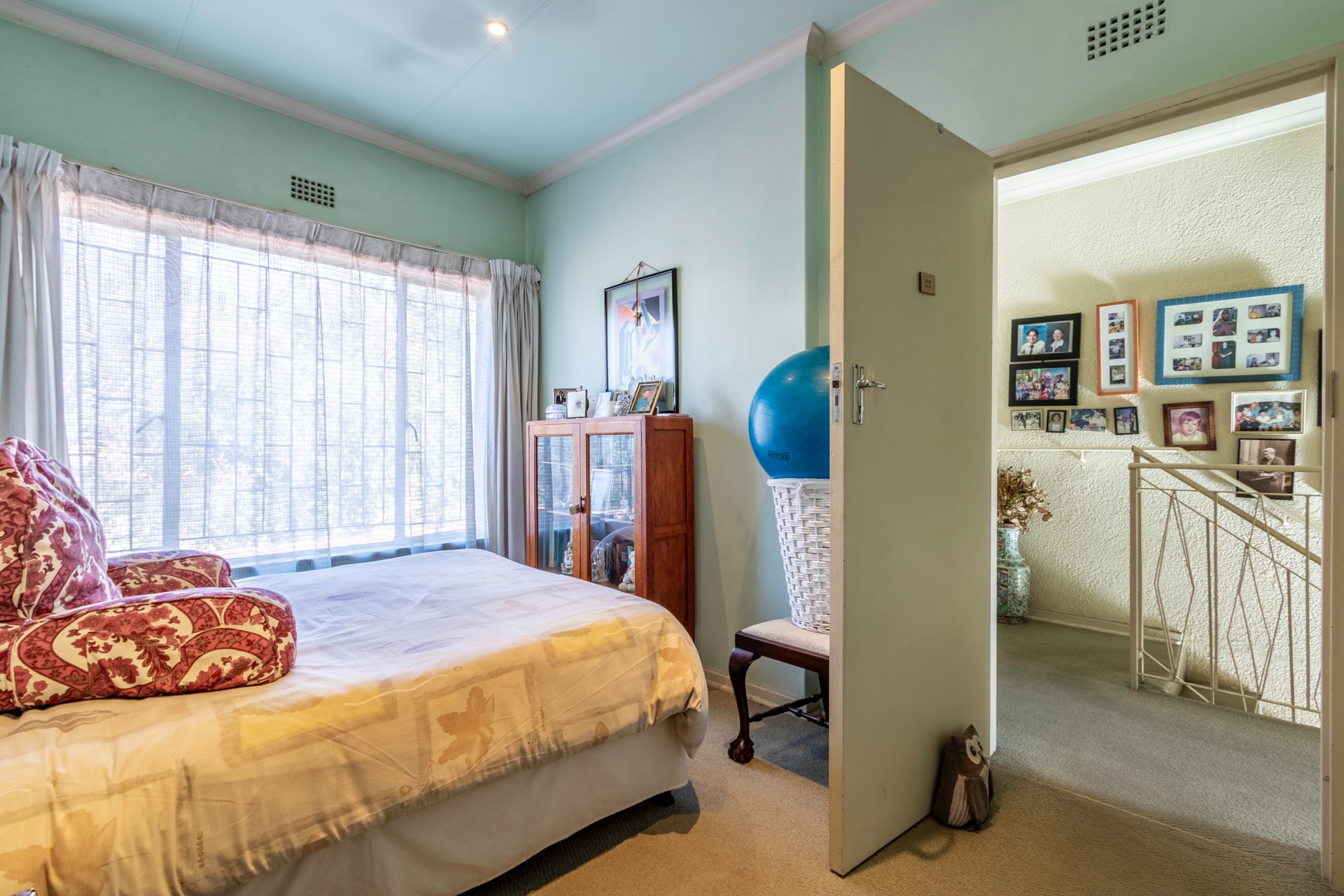 Spacious 2-Bedroom Townhouse with Garden and Double Garage in Secure Complex