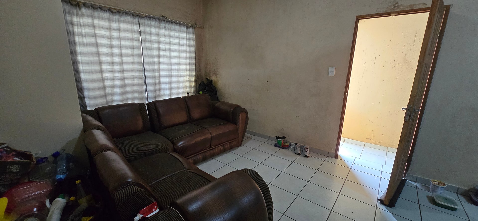 Affordable Ground-Floor Unit in Secure Oaklane Estate