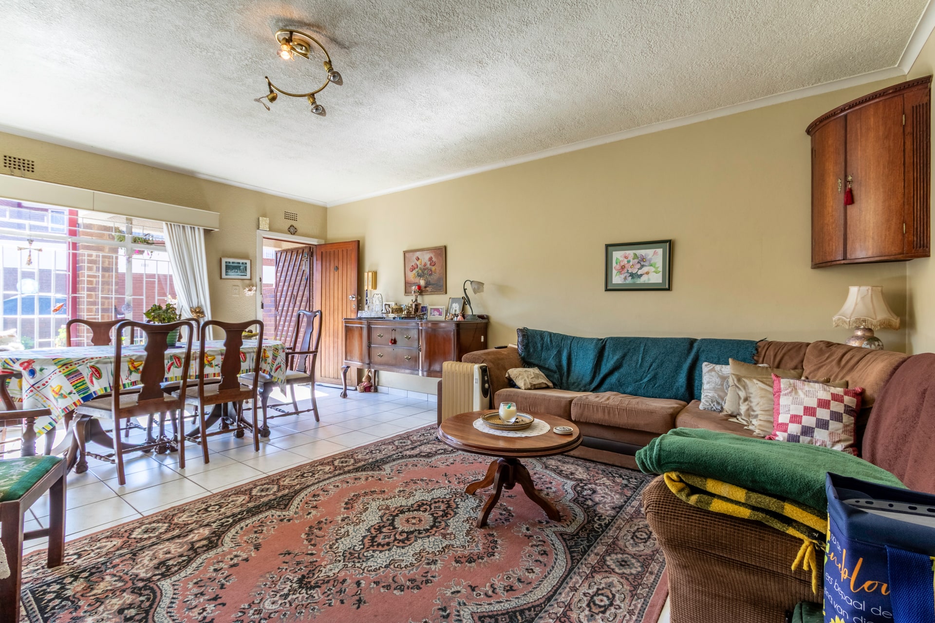 Spacious 2-Bedroom Townhouse with Garden and Double Garage in Secure Complex