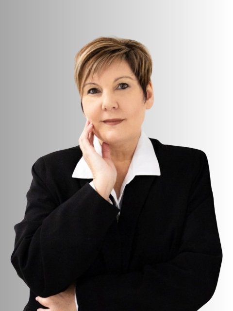 Antionette Becker