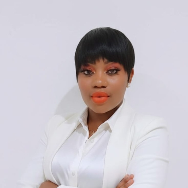 Thembi  Lephuteng  photo