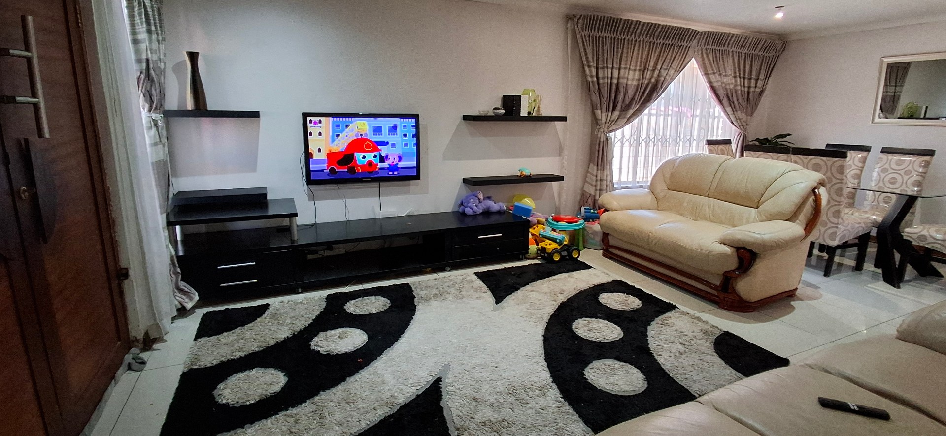 Property Pic