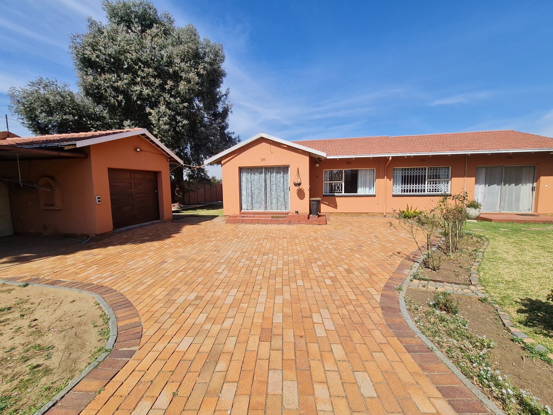 Property Pic