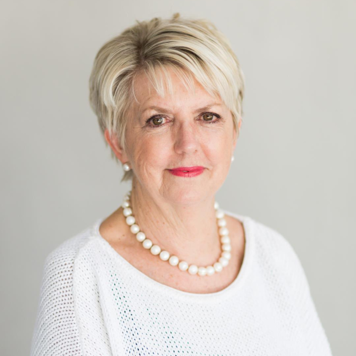 Lynne Roux-Harris