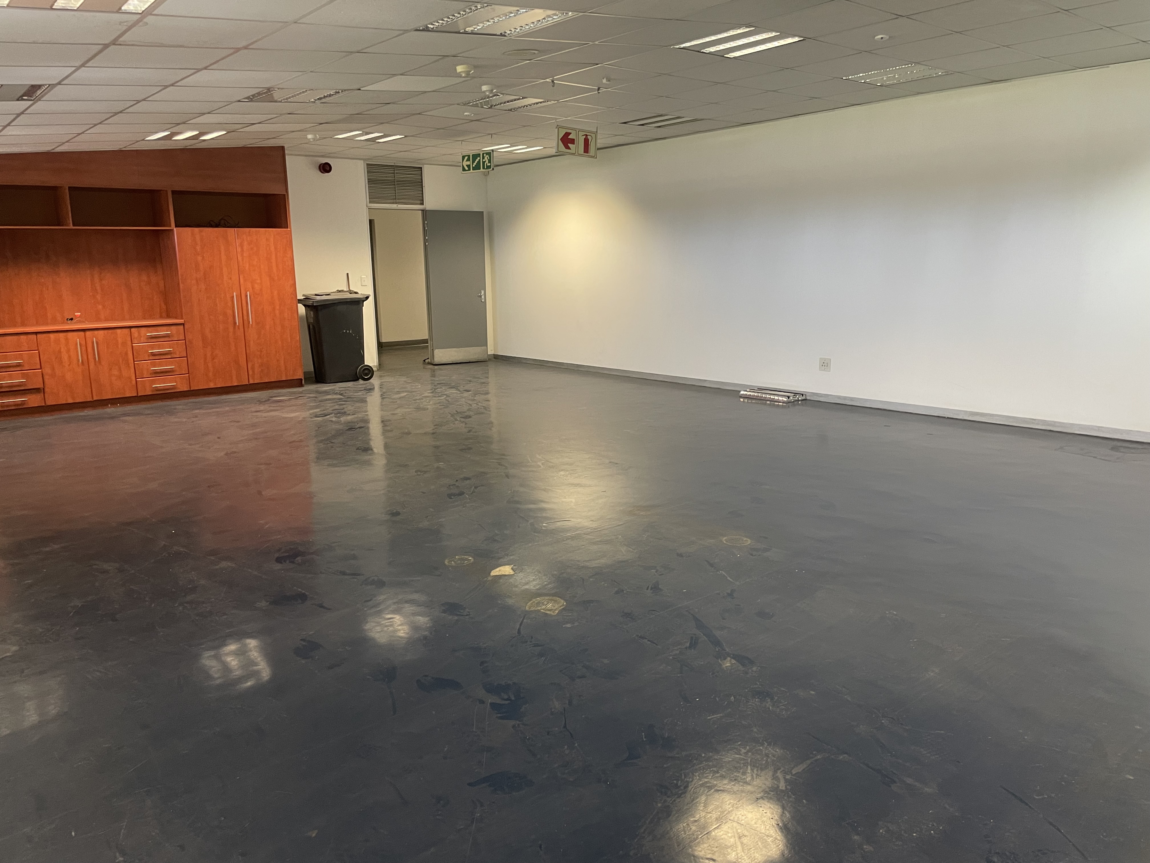0m² Commercial/Retail/Warehouse or Light Industrial space