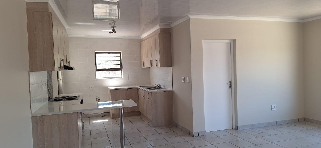 251m² PRICE NEGOTIABLE