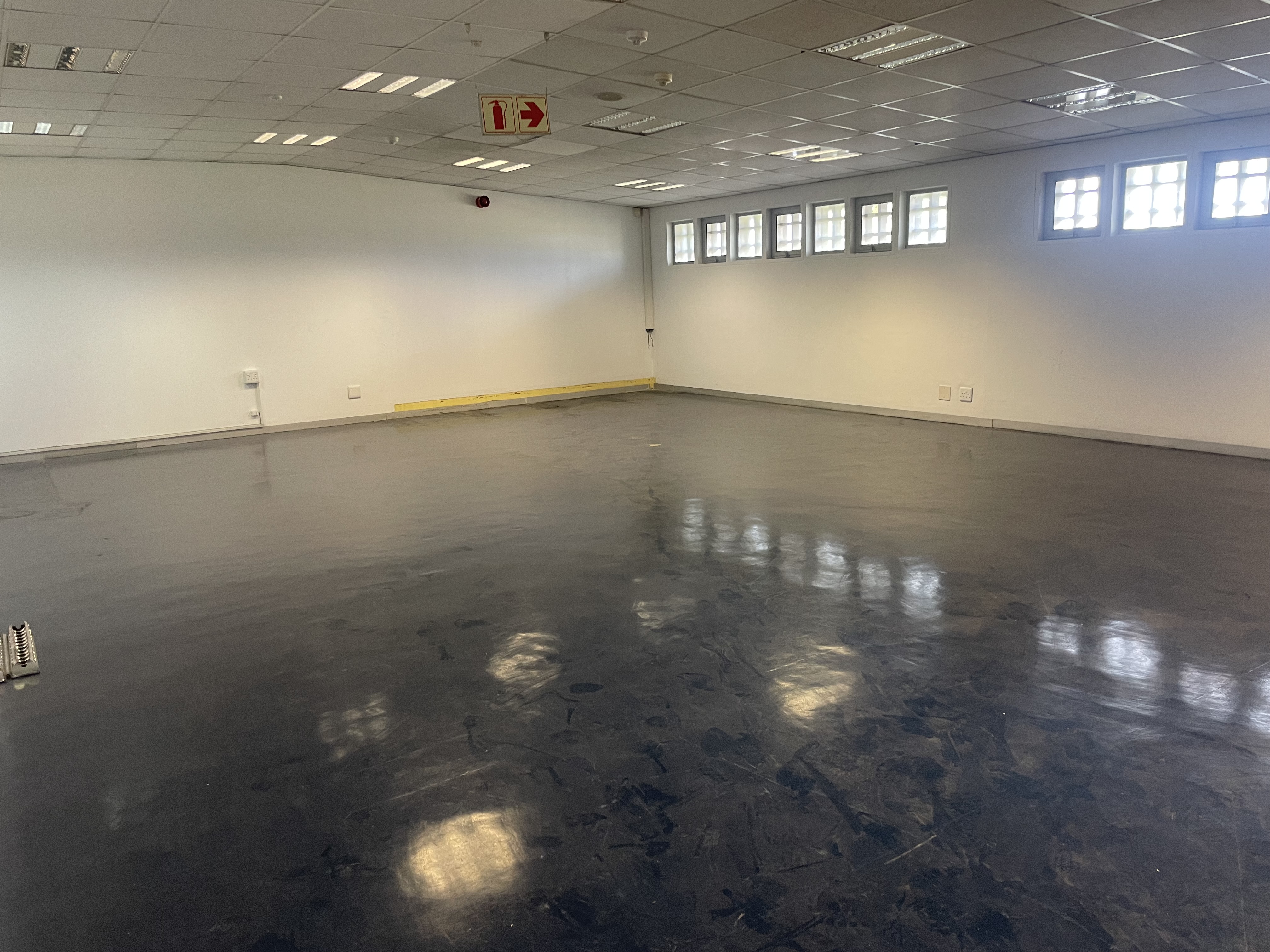 0m² Commercial/Retail/Warehouse or Light Industrial space