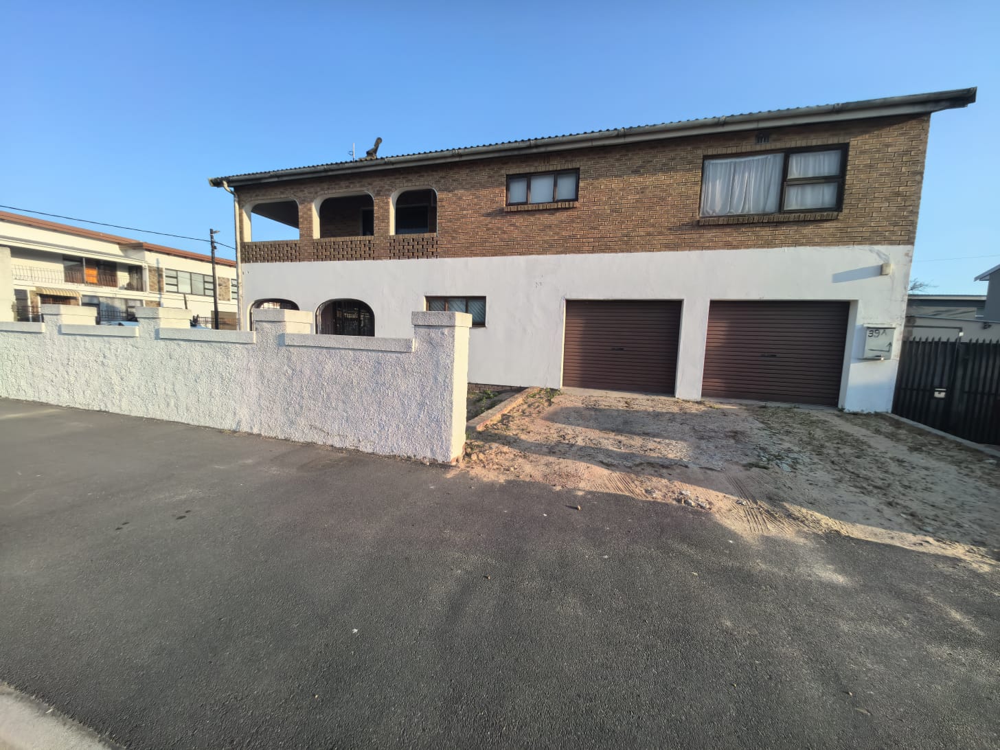 0m² 6 Months Rent available immediately 