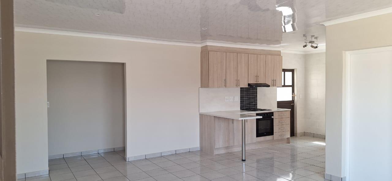 251m² PRICE NEGOTIABLE