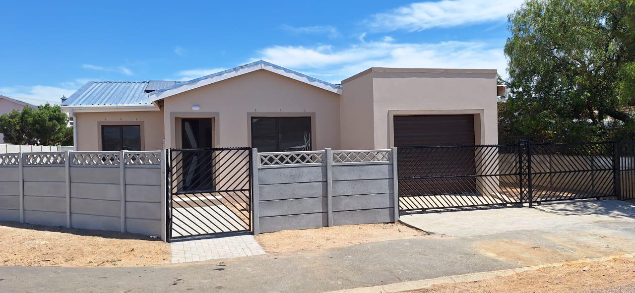 251m² PRICE NEGOTIABLE