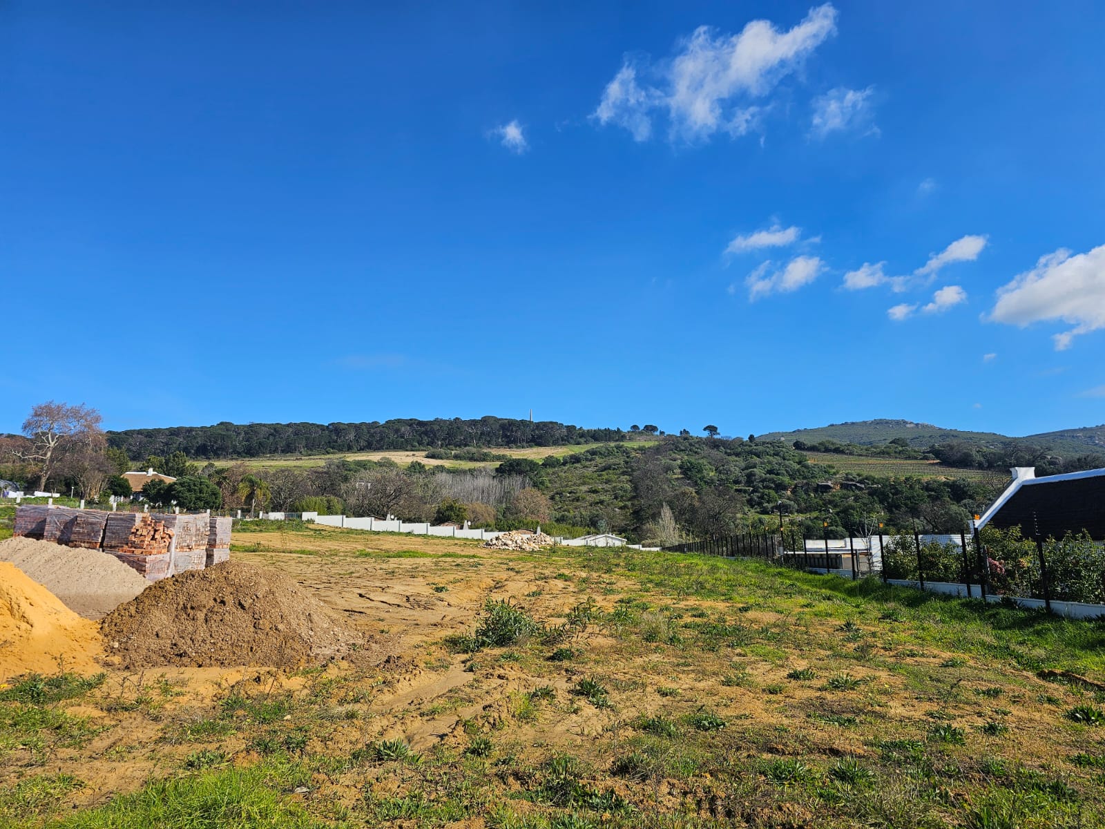 760m² Some addresses simply give you a home... others give you a lifestyle.