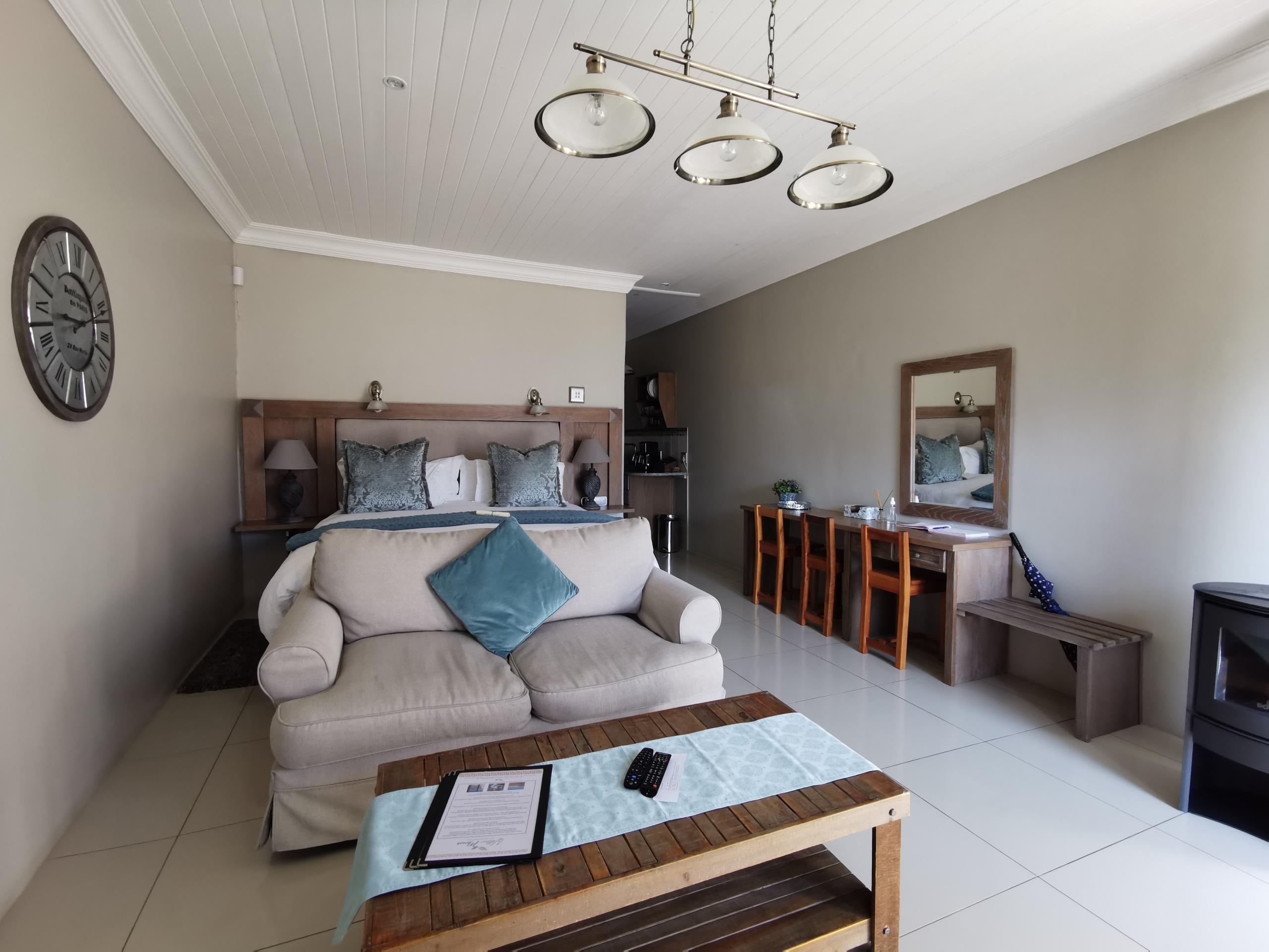 392m² EXCITING DIVERSE INCOME FARMING ACTIVITY IN TOURISM MECCA OF CLARENS, FREE STATE, SOUTH AFRICA