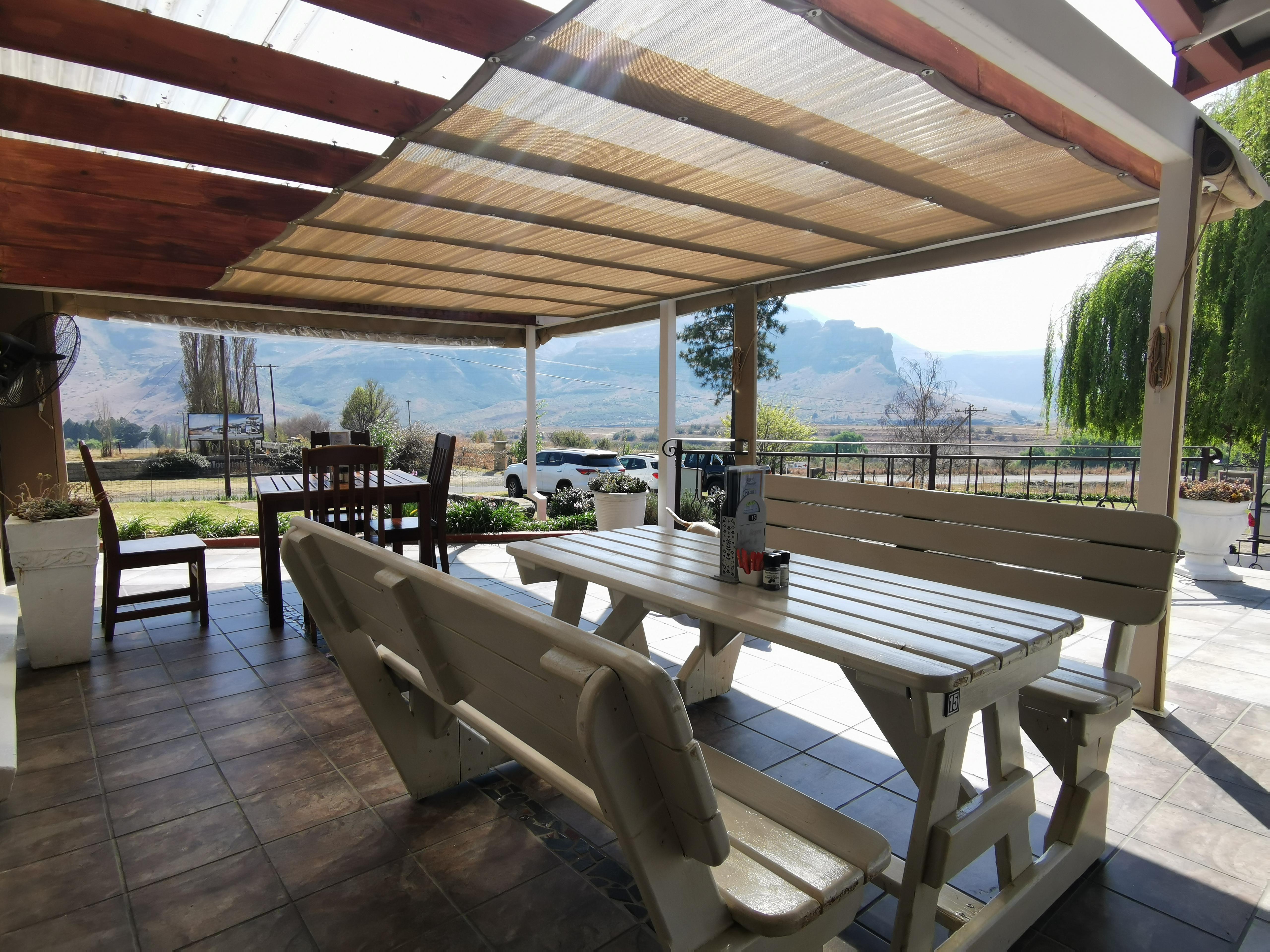 392m² EXCITING DIVERSE INCOME FARMING ACTIVITY IN TOURISM MECCA OF CLARENS, FREE STATE, SOUTH AFRICA