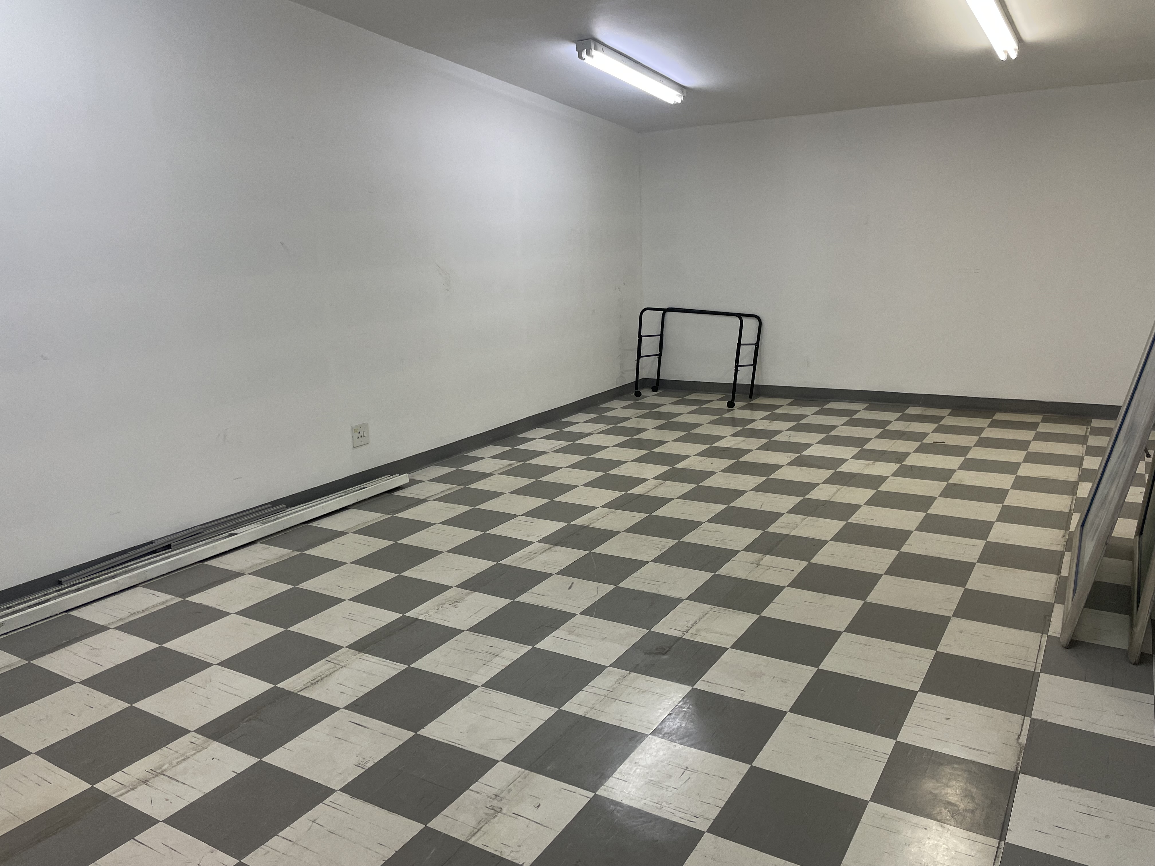 0m² Commercial/Retail/Warehouse or Light Industrial space