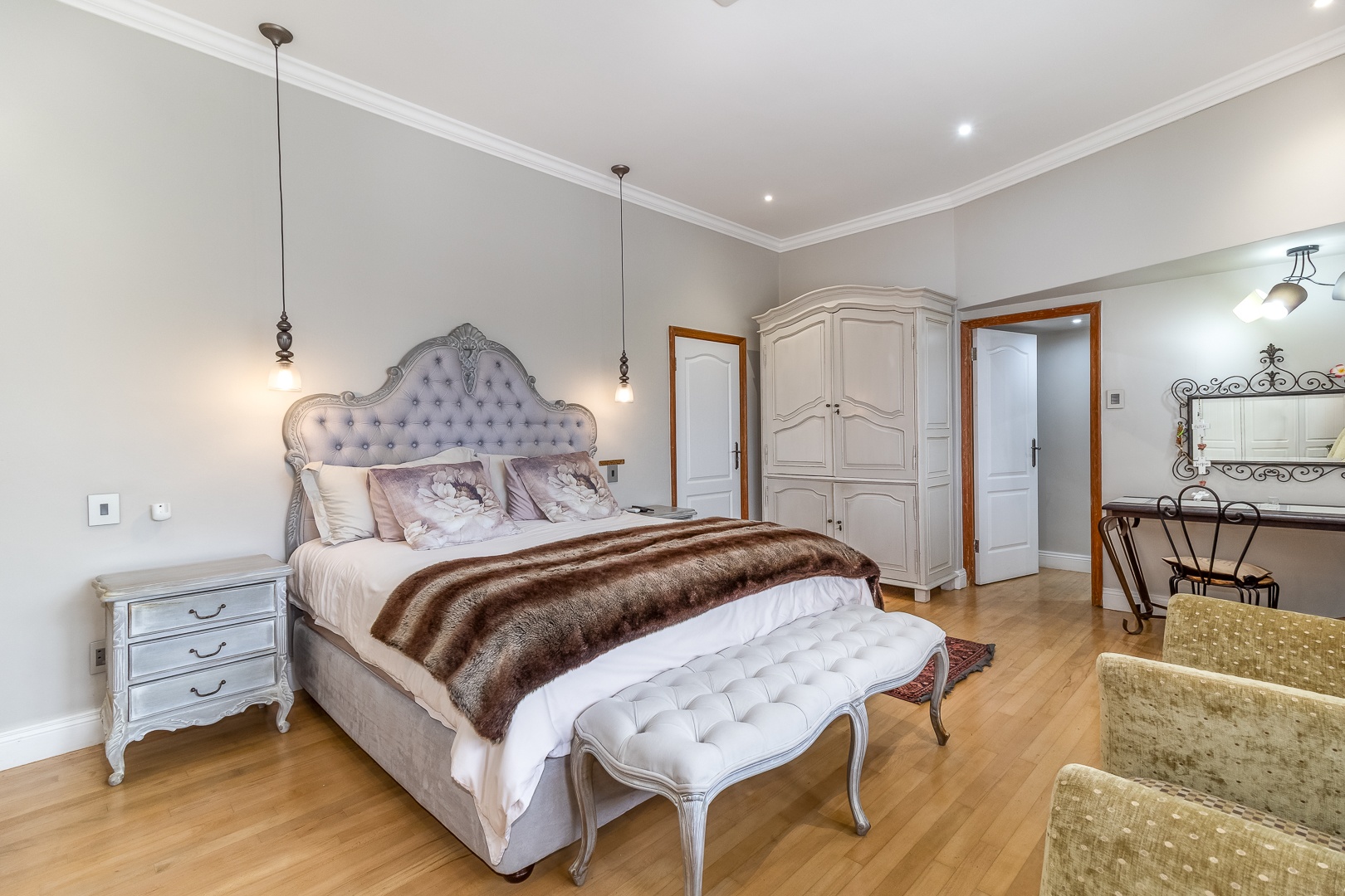 1159m² Exclusive Residence Offering Luxury, Security & Lifestyle
