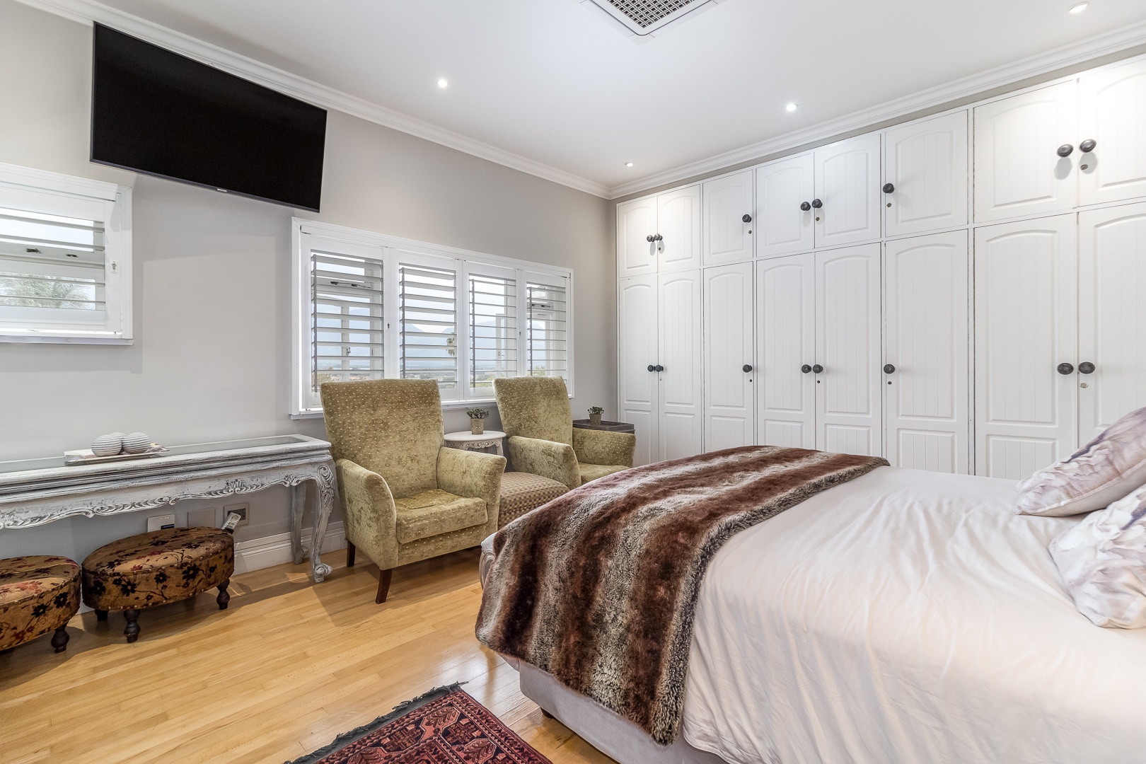 1159m² Exclusive Residence Offering Luxury, Security & Lifestyle