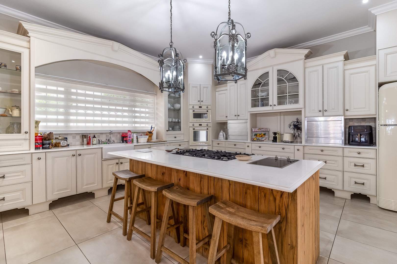 1159m² Exclusive Residence Offering Luxury, Security & Lifestyle