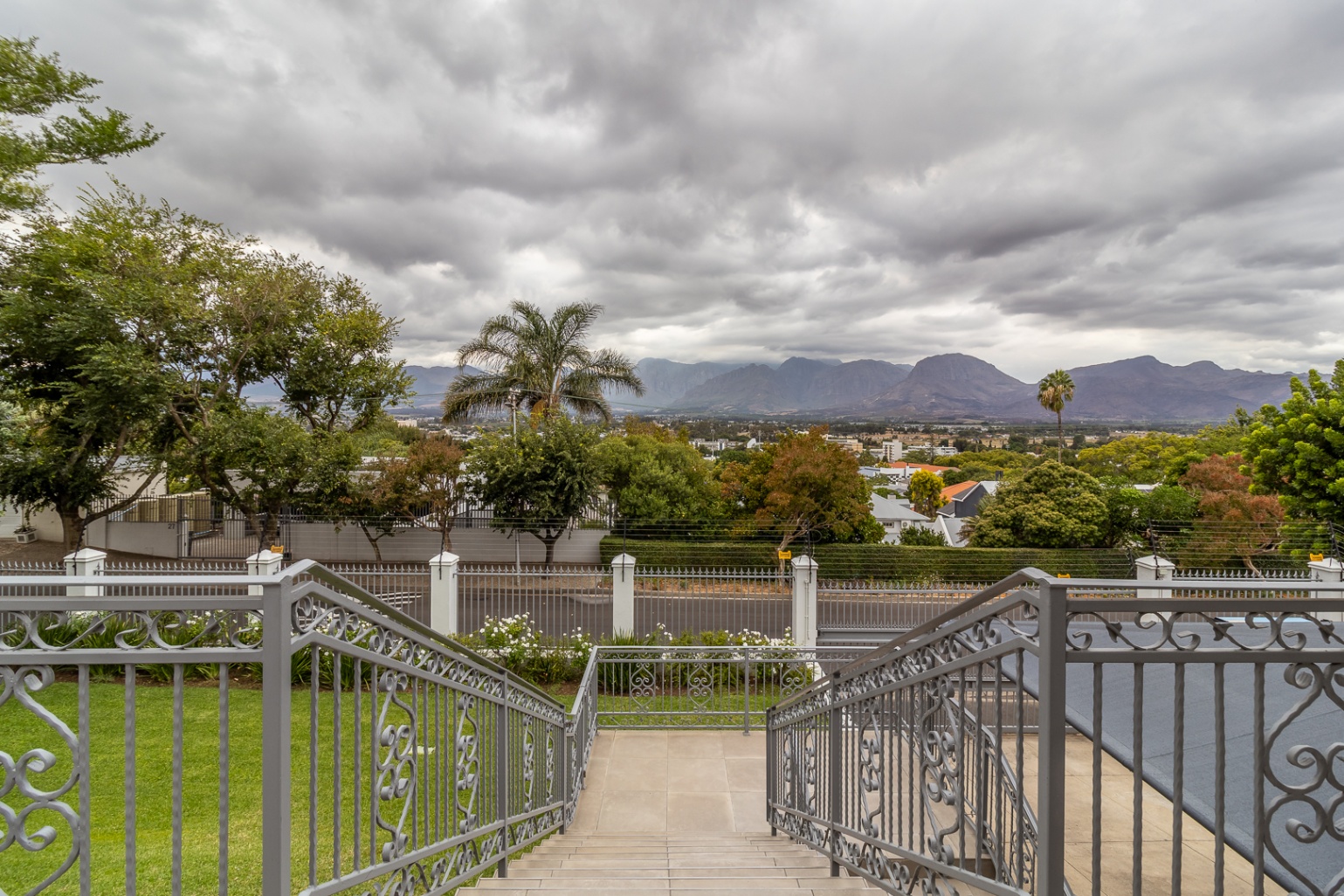 1159m² Exclusive Residence Offering Luxury, Security & Lifestyle