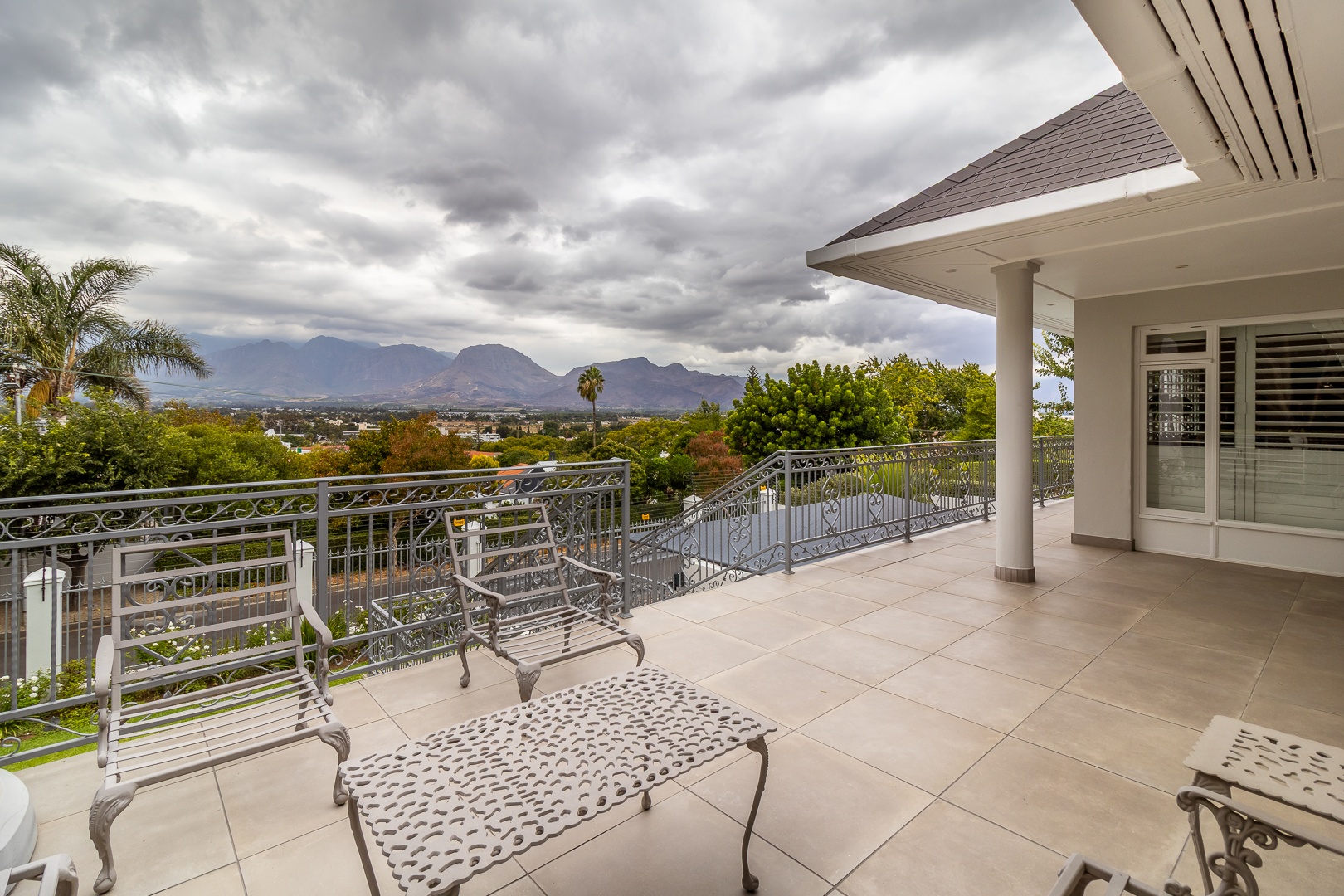 1159m² Exclusive Residence Offering Luxury, Security & Lifestyle