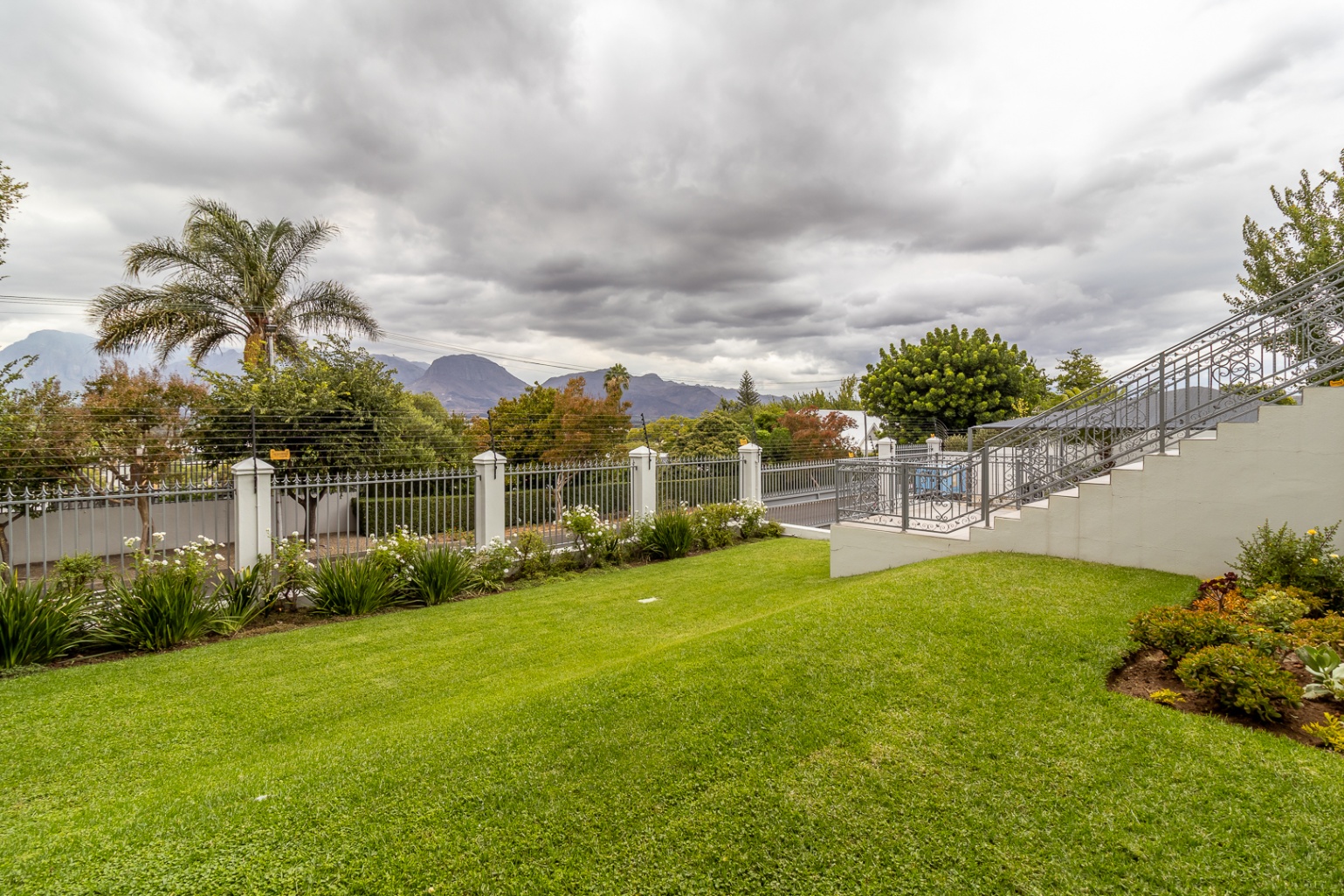 1159m² Exclusive Residence Offering Luxury, Security & Lifestyle