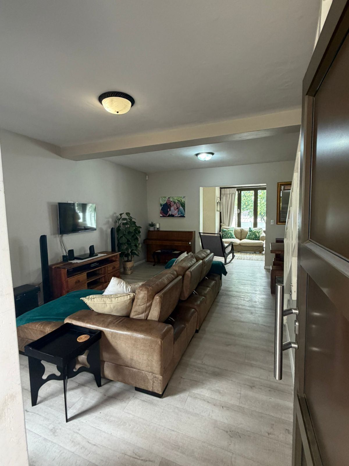 0m² Spacious 3-Bedroom Duplex to Rent in Secure Estate – Paarl South 