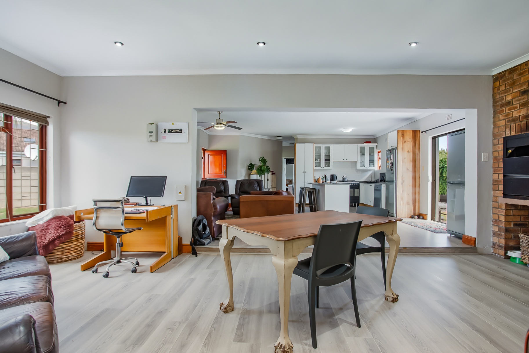 626m² Exclusive Sole Mandate! Exceptional Home in Northern Paarl. 