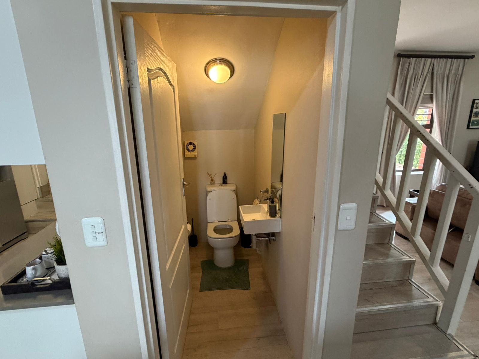 0m² Spacious 3-Bedroom Duplex to Rent in Secure Estate – Paarl South 
