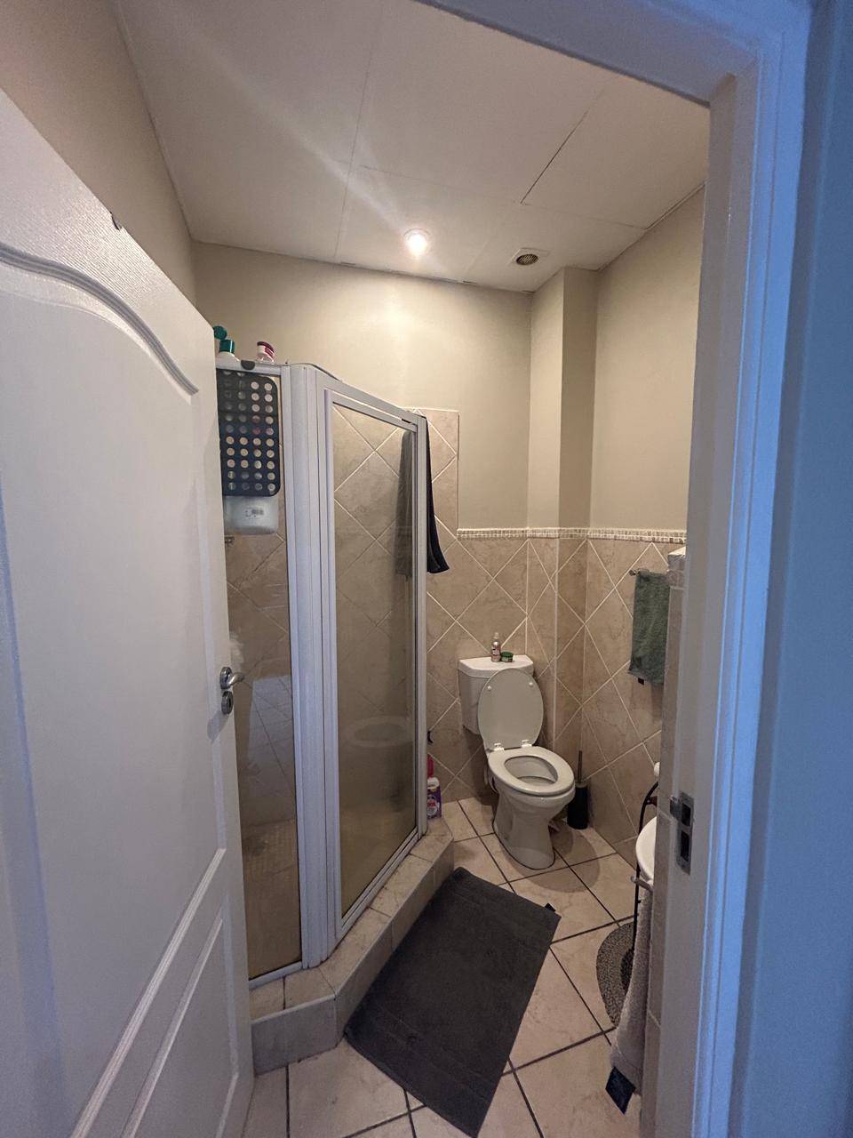 0m² Centrally Located 1-Bedroom Flat to Rent