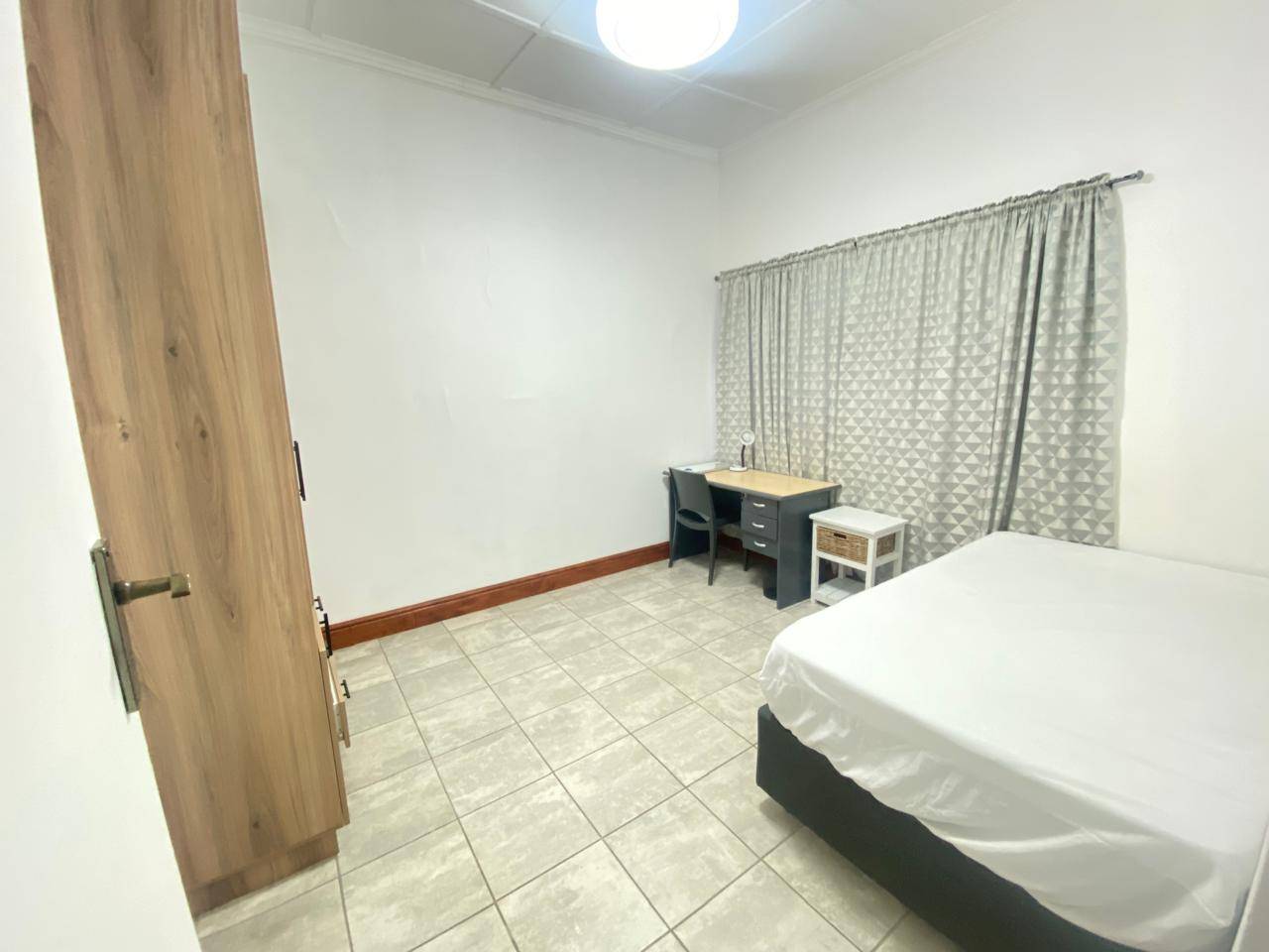 0m²  Prime Commercial Property to Let in Wellington