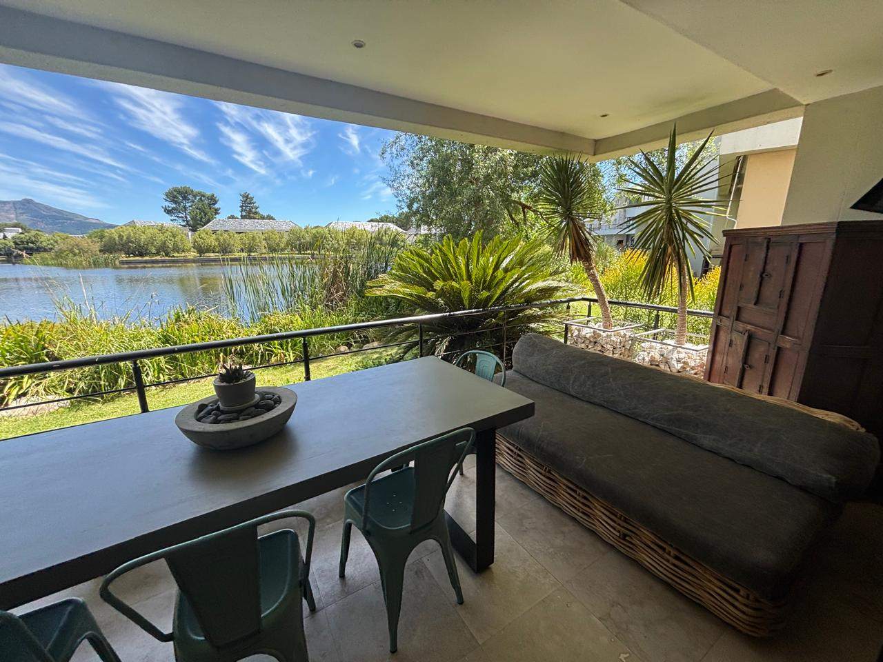0m² 4-Bedroom Lodge | Pearl Valley