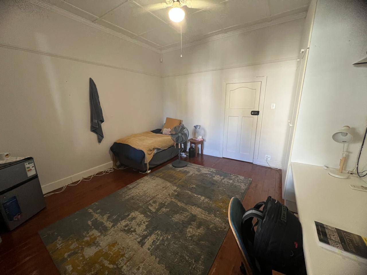0m² Student accommodation - Only 1 shared room available - R 4900.00