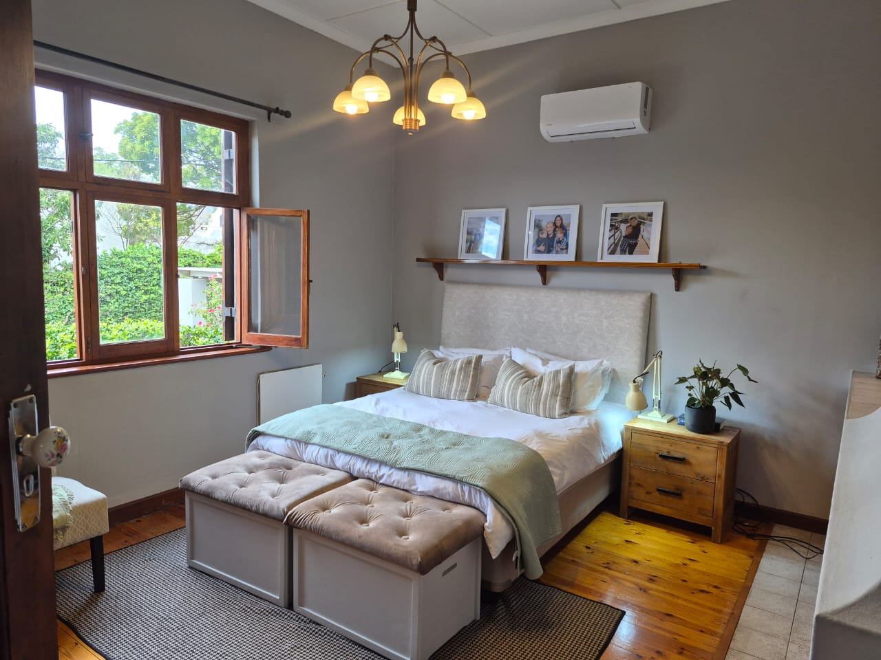 0m² We are excited to present this beautiful family home for rent in a highly sought-after location.