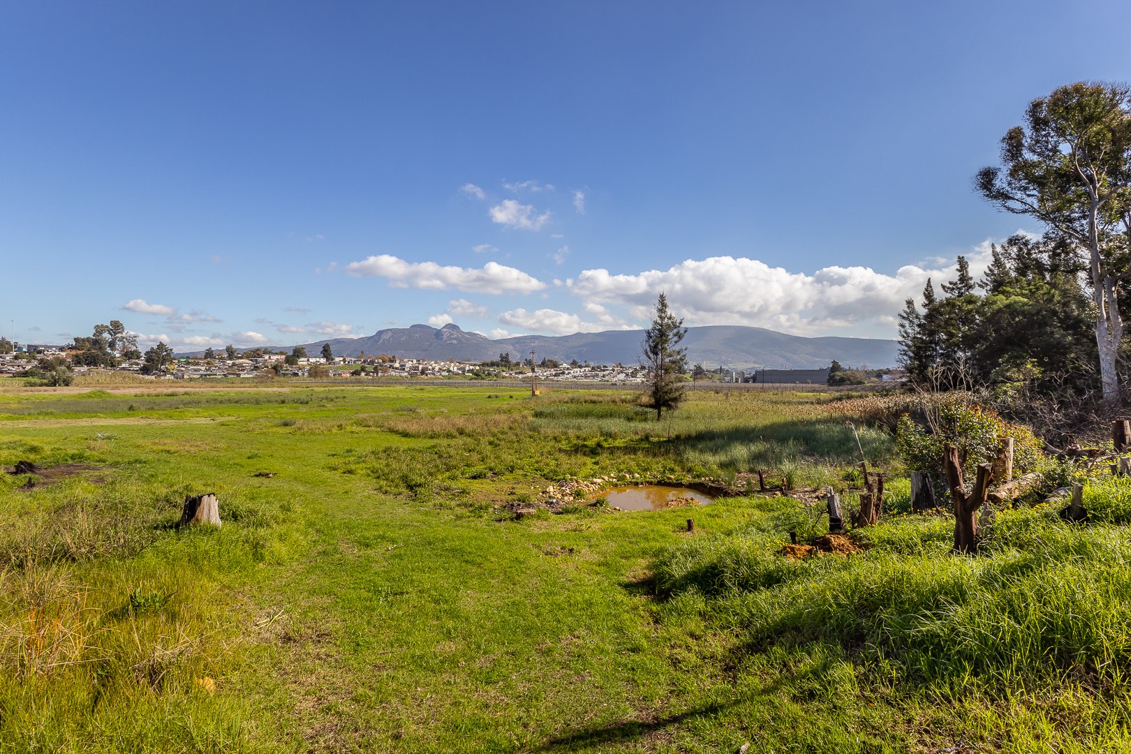 135261m² Opportunity to restore and reimagine a remarkable country estate in the heart of the Paarl