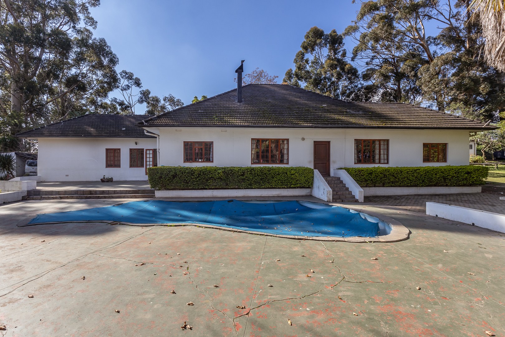 135261m² Opportunity to restore and reimagine a remarkable country estate in the heart of the Paarl