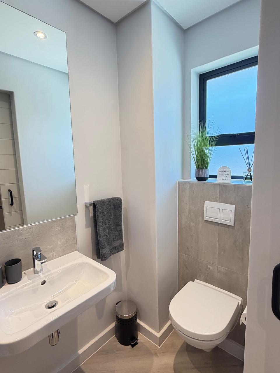 0m² Fully Furnished Investment Apartment with Storage Room in Sought After 2 on Tabak