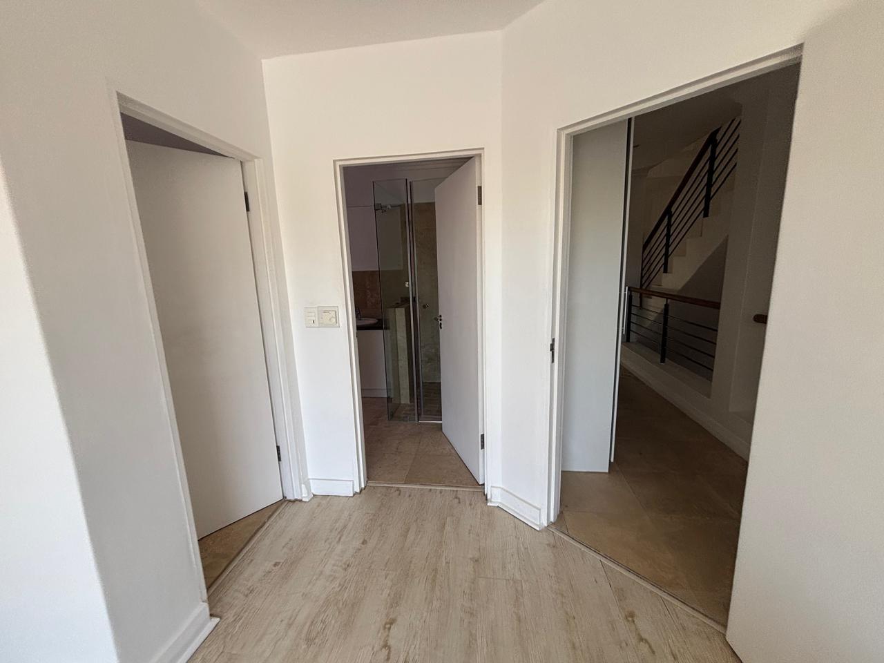 0m² 4-Bedroom Lodge | Pearl Valley