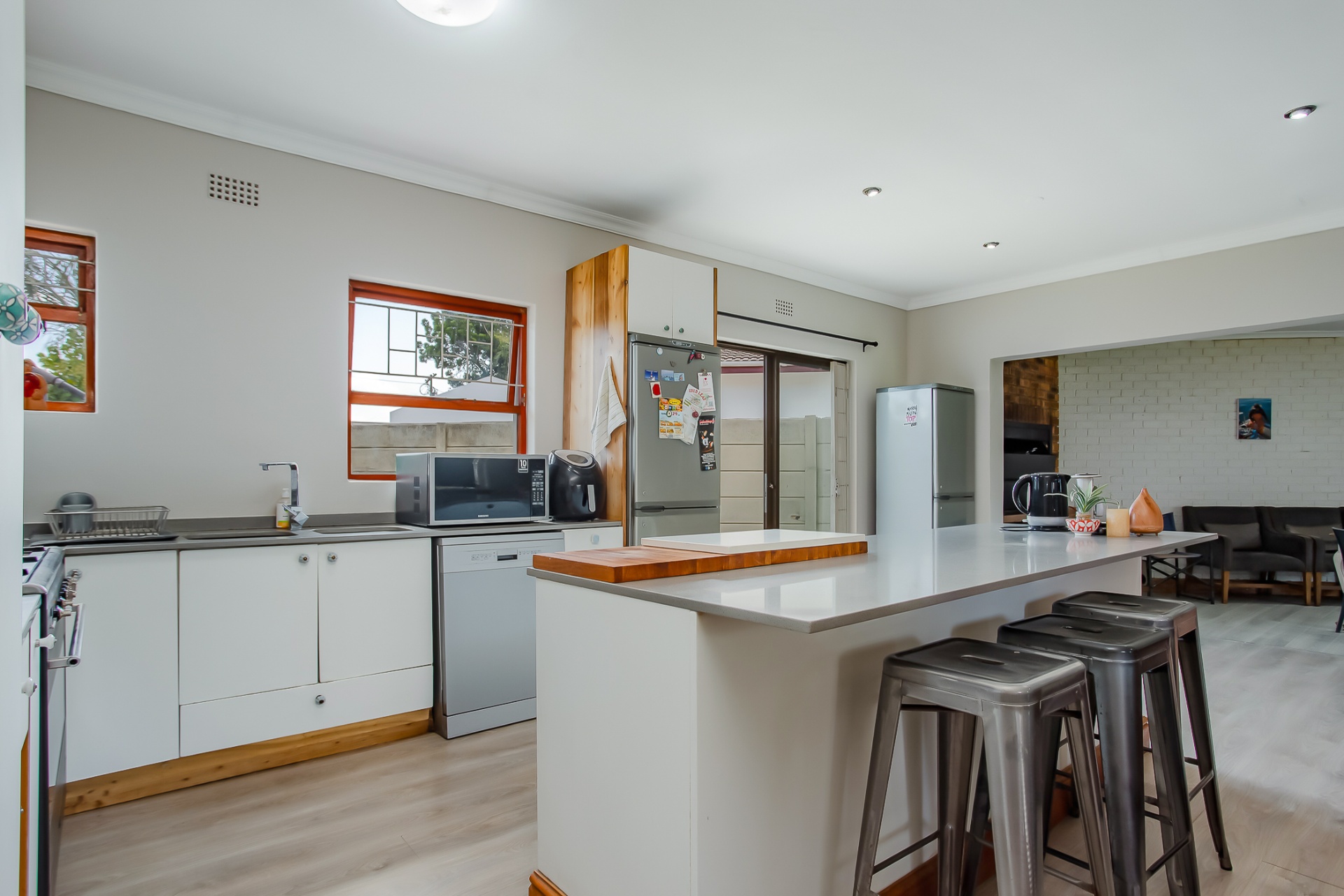 626m² Exclusive Sole Mandate! Exceptional Home in Northern Paarl. 
