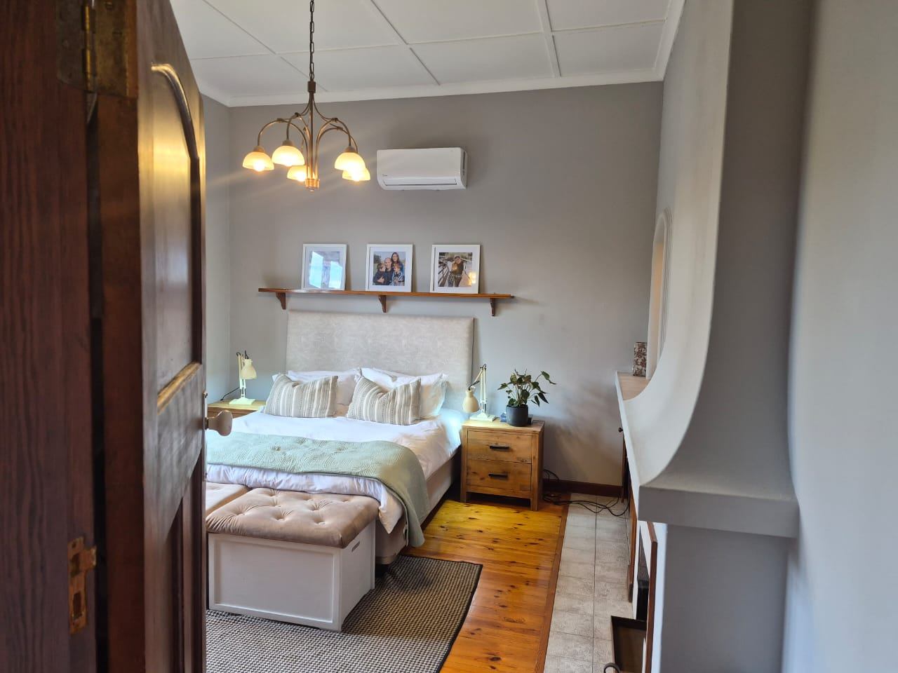 0m² We are excited to present this beautiful family home for rent in a highly sought-after location.