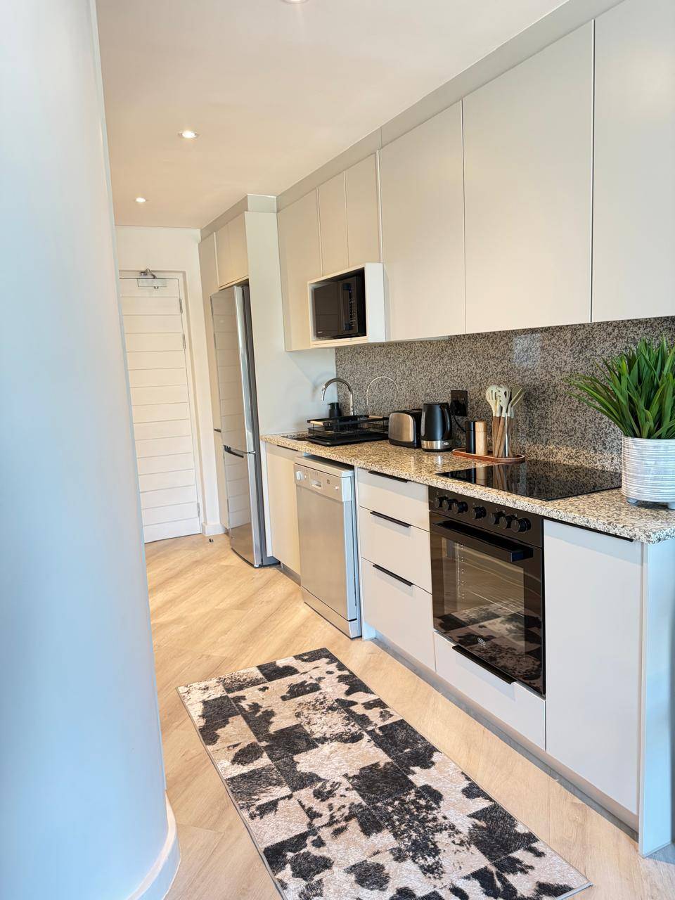 0m² Fully Furnished Investment Apartment with Storage Room in Sought After 2 on Tabak