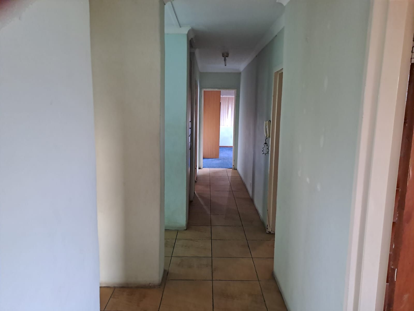 0m² 6 Months Rent available immediately 