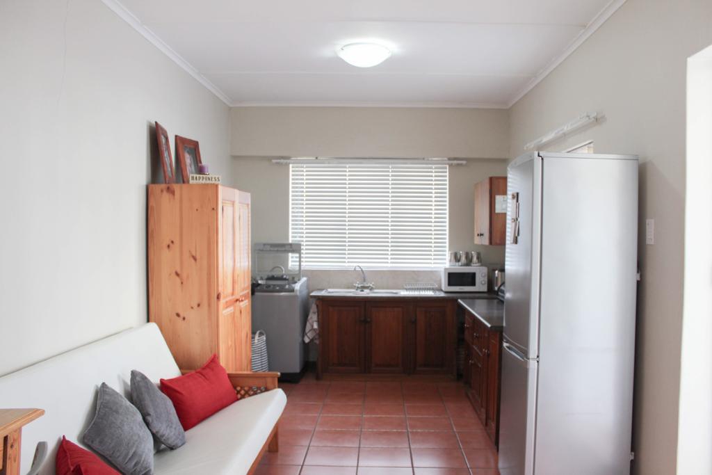 0m² 1-Bedroom Garden Cottage 