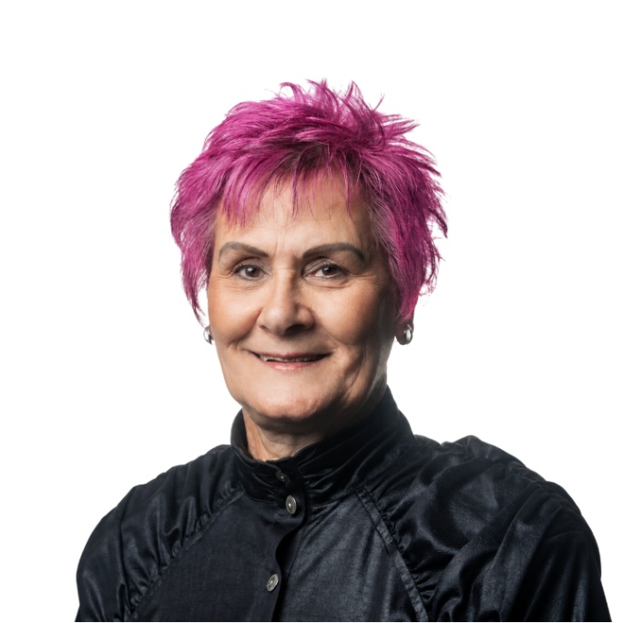 Paula  Van Zyl  photo