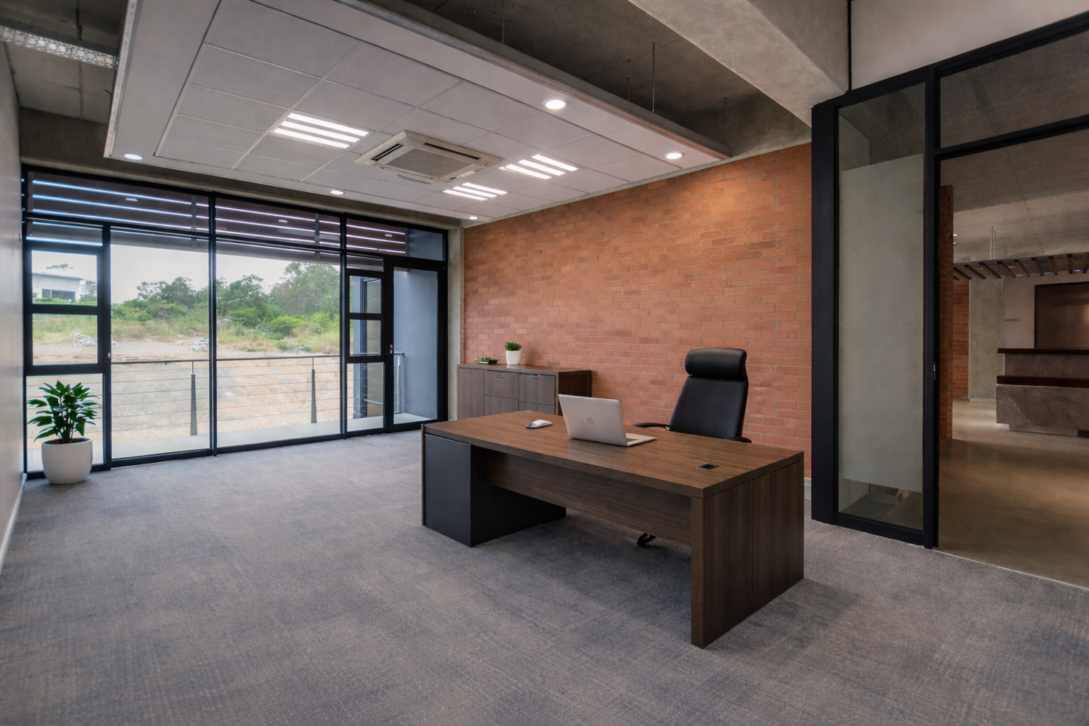 425m² Beacon Bay Business Hub: Prime Commercial Space Awaits
